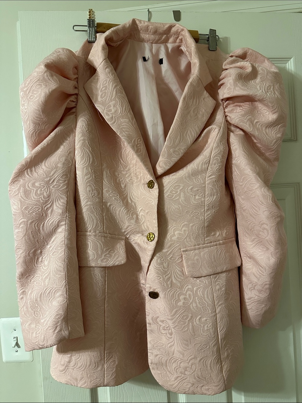 Pink Puff-Sleeve Textured Blazer Jacket